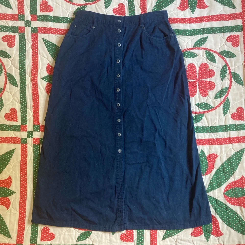 Navy blue midi skirt